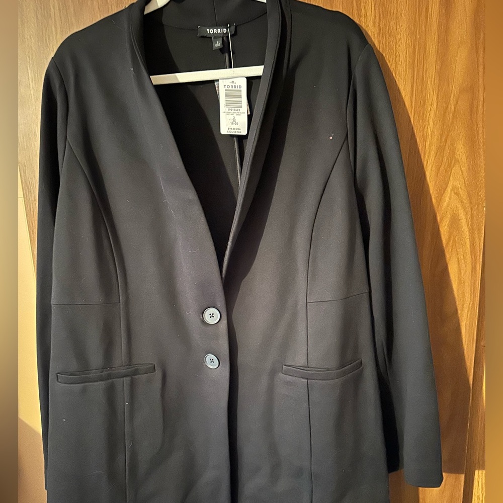 Womens Plus Torrid Ponte Longlinr Blazer - NWT!